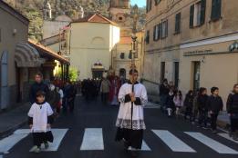 Festa di San Tommaso Apostolo (18 Dicembre 2016): S. Messa solenne celebrata dal parroco e processione con il busto reliquiario del Santo